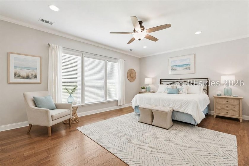 Discover the perfect blend of comfort, connection, and carefree - photo 17