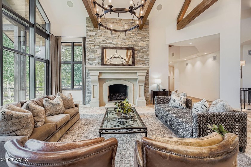 A Legacy Estate. Set on 35 acres, adjacent to BLM, and located 8 - photo 9