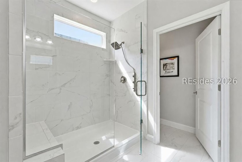 Discover the perfect blend of comfort, connection, and carefree - photo 20