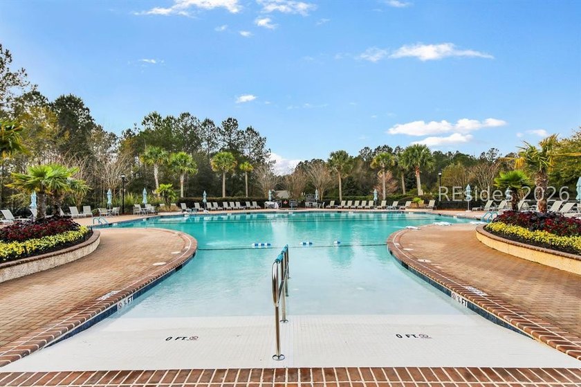 Discover the perfect blend of comfort, connection, and carefree - photo 47