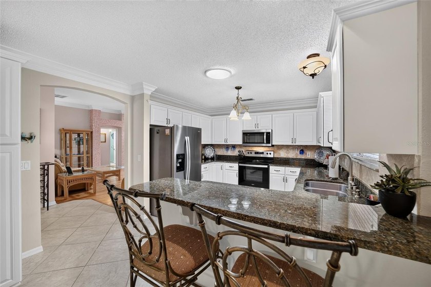 BOND PAID on this beautifully maintained AND UPGRADED 3-bedroom - photo 7
