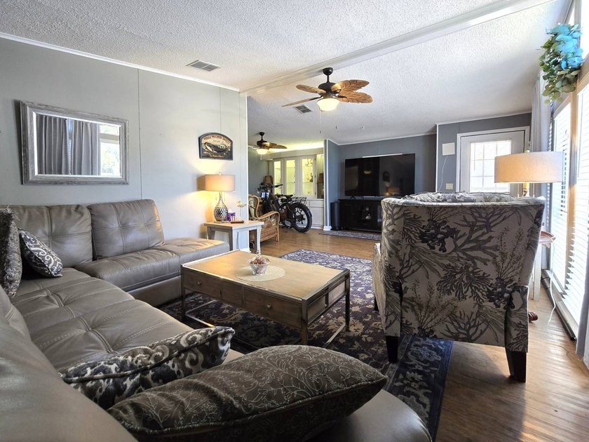 Offering over 1,450 square feet of bright, open living space - photo 11