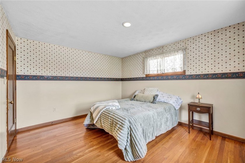 Welcome to 17435 Lake Avenue, a beautifully maintained century - photo 35