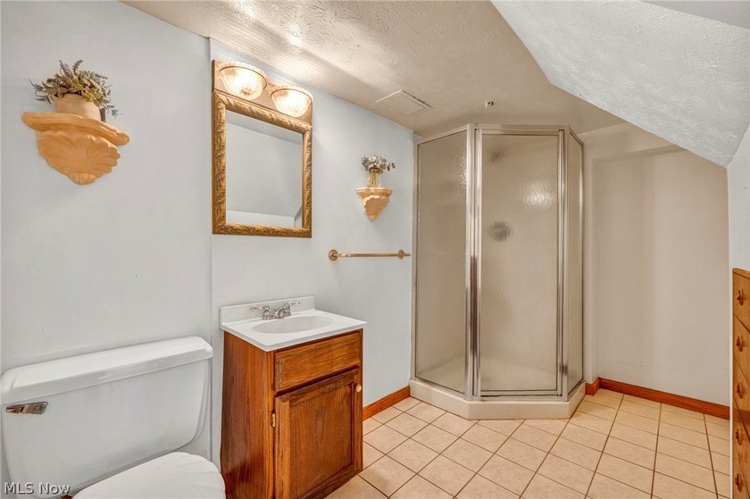 Welcome to 17435 Lake Avenue, a beautifully maintained century - photo 41