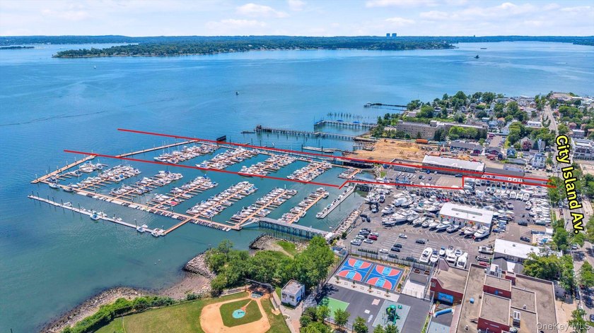 Welcome to an exceptional opportunity to own a premier boat slip - photo 3