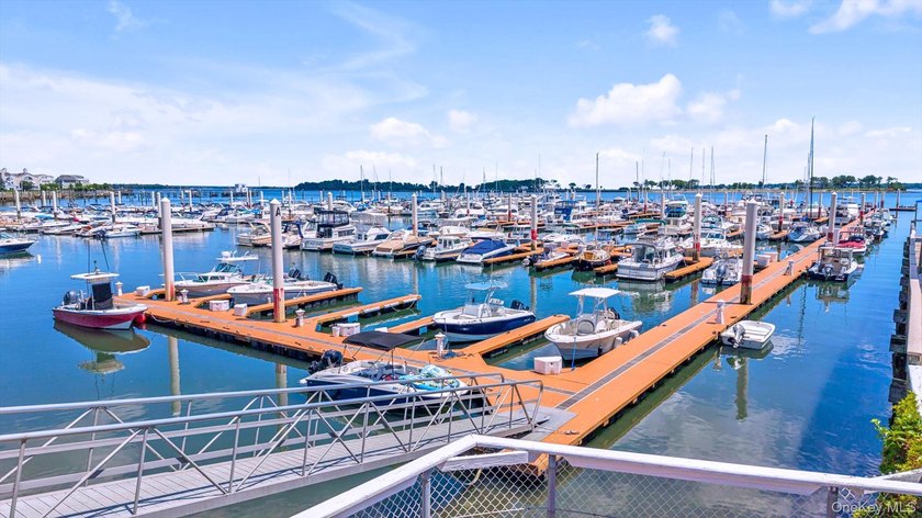 Welcome to an exceptional opportunity to own a premier boat slip - photo 5