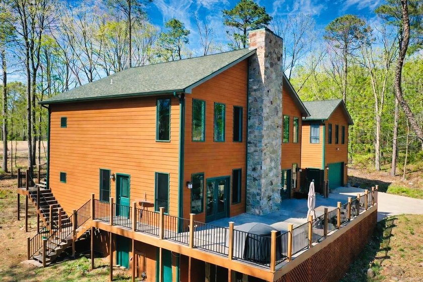 5BR Golf Course Home in Fairfield Bay - Overlooking Indian Hills - photo 3