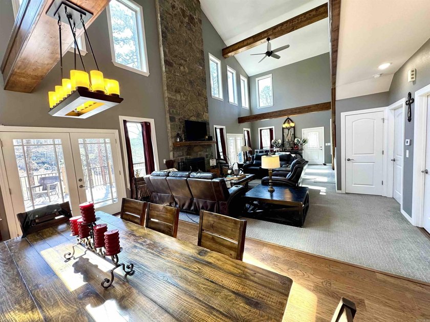 5BR Golf Course Home in Fairfield Bay - Overlooking Indian Hills - photo 8
