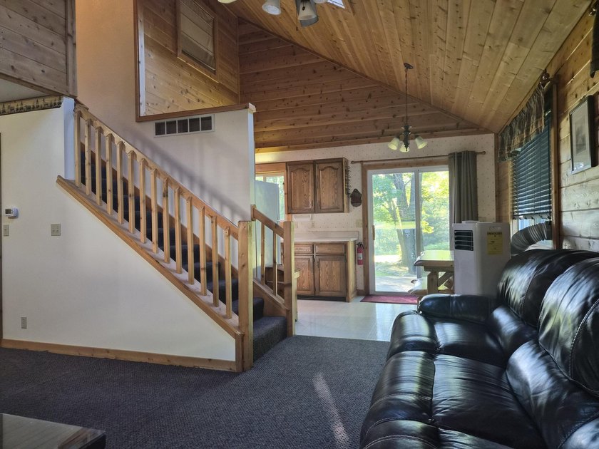 Calling all outdoor enthusiasts! 5 amazing acres for everyone - photo 17