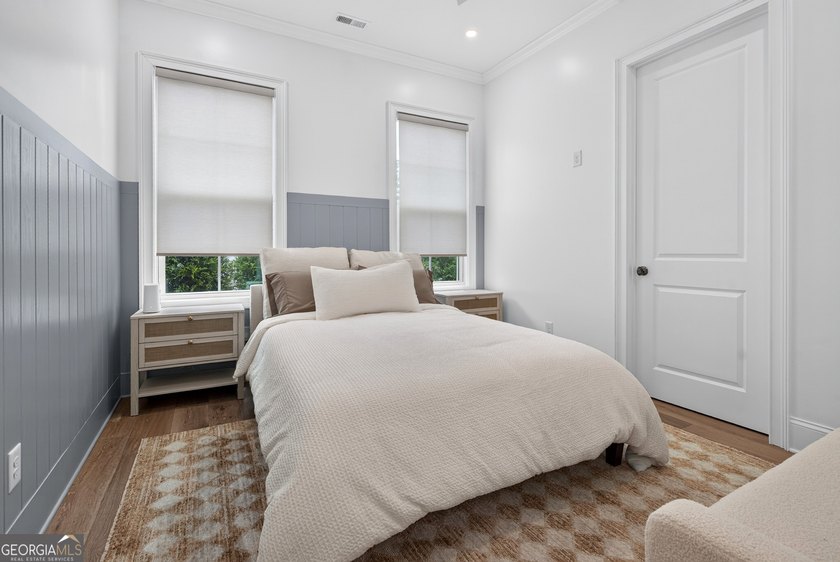 EXPERIENCE EXCEPTIONAL CRAFTSMANSHIP AND LUXURY IN THIS STUNNING - photo 46