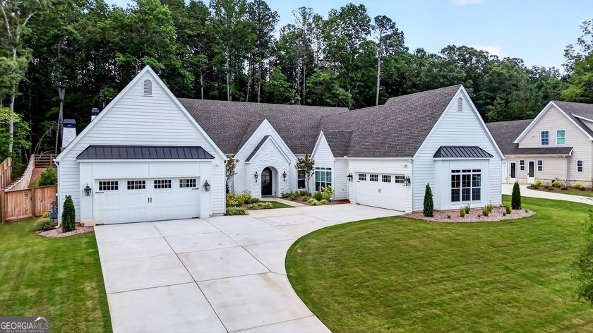 EXPERIENCE EXCEPTIONAL CRAFTSMANSHIP AND LUXURY IN THIS STUNNING - photo 49