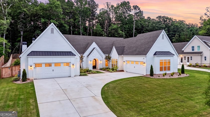 EXPERIENCE EXCEPTIONAL CRAFTSMANSHIP AND LUXURY IN THIS STUNNING - photo 50