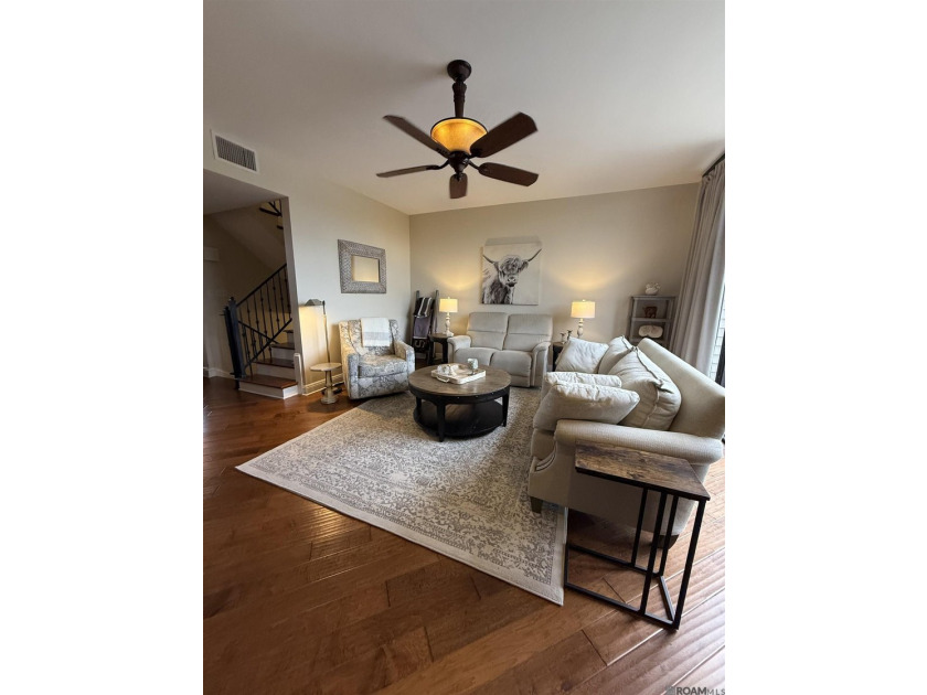 Beautiful waterfront living. This 2-bedroom, 1 full bath + half - photo 3