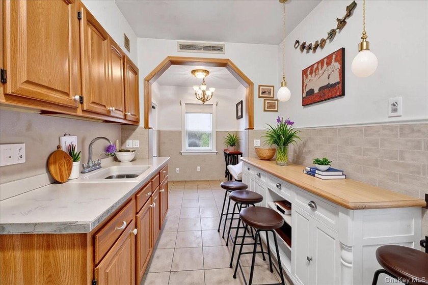 Fully detached single-family home PLUS an extra vacant lot! This - photo 17