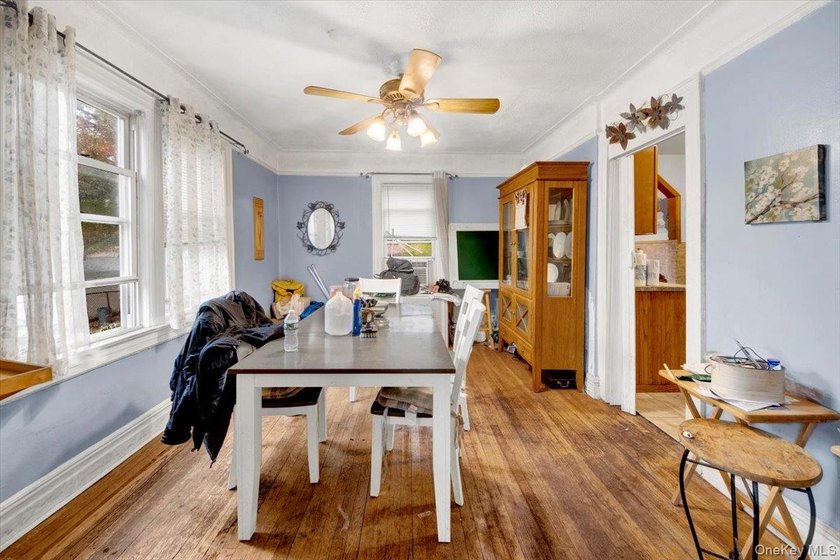 Fully detached single-family home PLUS an extra vacant lot! This - photo 19