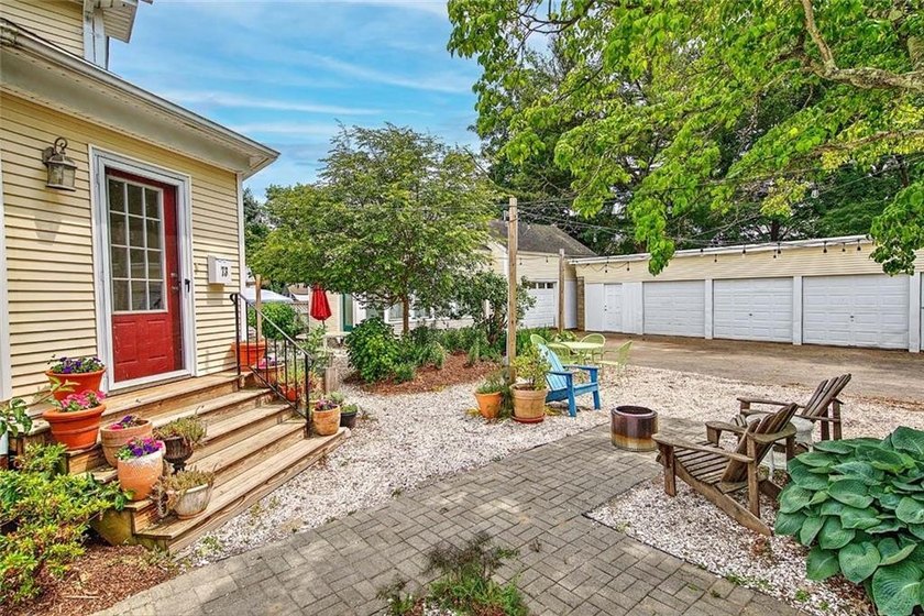 Located in the heart of Warren's vibrant arts and waterfront - photo 5