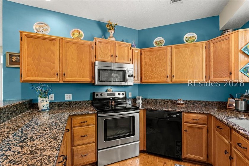 Opportunity awaits on Hilton Head's highly desirable South End! - photo 15