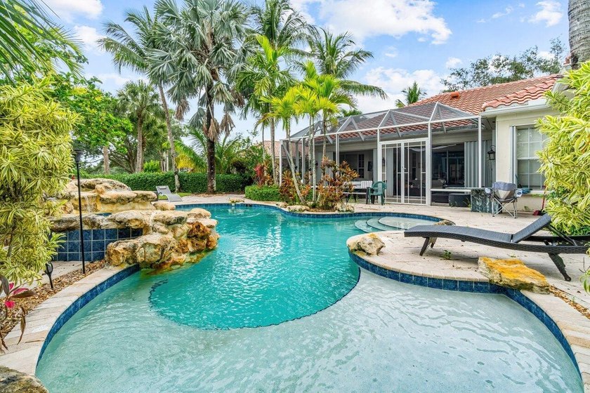 ONE OF A KIND LOT AND LAYOUT IN RIVERWALK! BRAND NEW ROOF - - photo 35