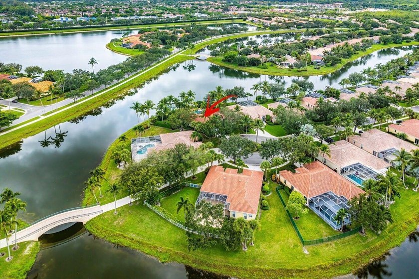 ONE OF A KIND LOT AND LAYOUT IN RIVERWALK! BRAND NEW ROOF - - photo 46