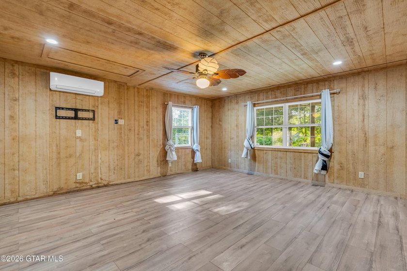 Looking for a peaceful retreat with privacy and beautiful - photo 13