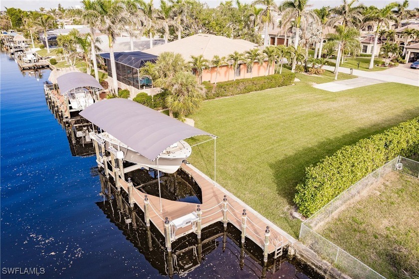 Great neighborhood with many Million dollar plus homes. 30,000 - photo 5