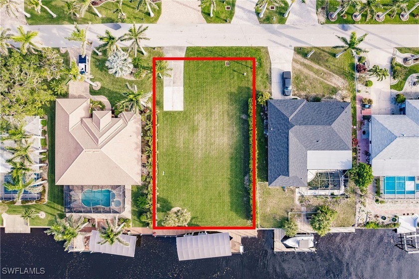 Great neighborhood with many Million dollar plus homes. 30,000 - photo 7