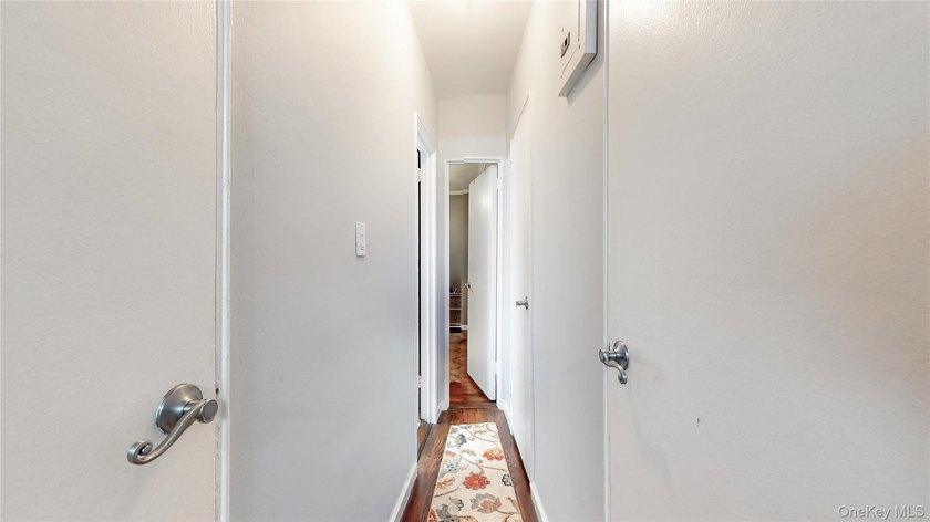 Welcome home to this charming Jr 4, 2-bedroom residence offering - photo 11