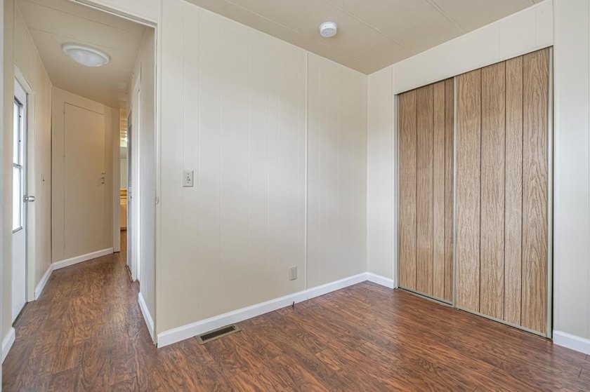 This well-maintained home presents a fantastic opportunity to - photo 19