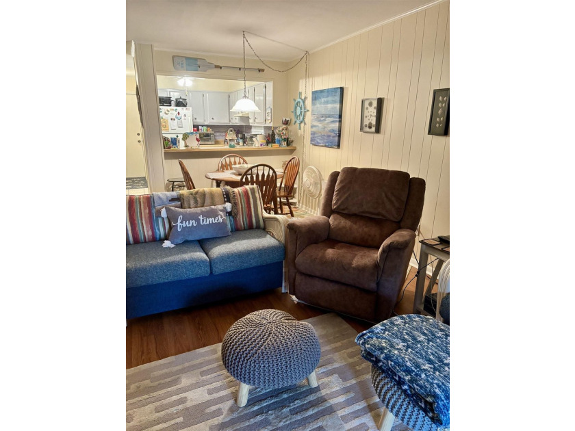 This wonderful 2BR/2BA fully furnished condominium is located - photo 5