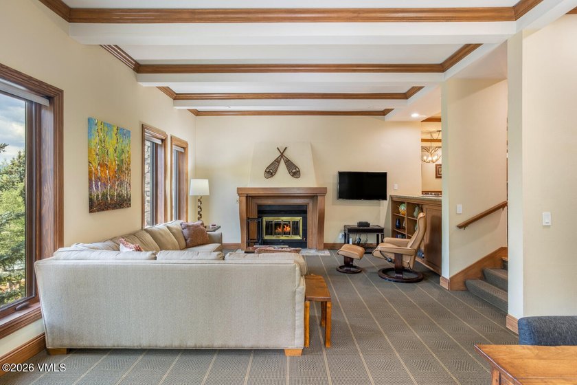 Rarely Available Penthouse at Creekside This penthouse offers - photo 4