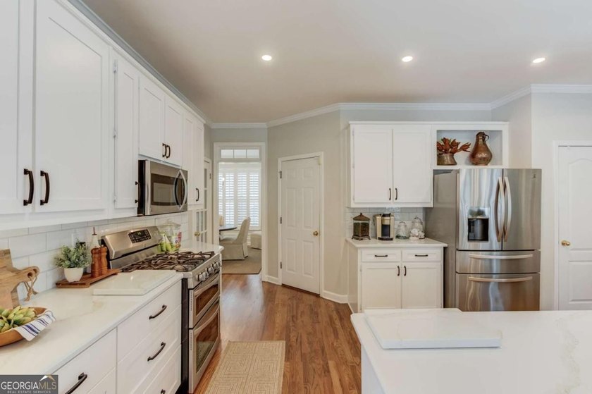 Nestled within the prestigious golf community of Providence Club - photo 19