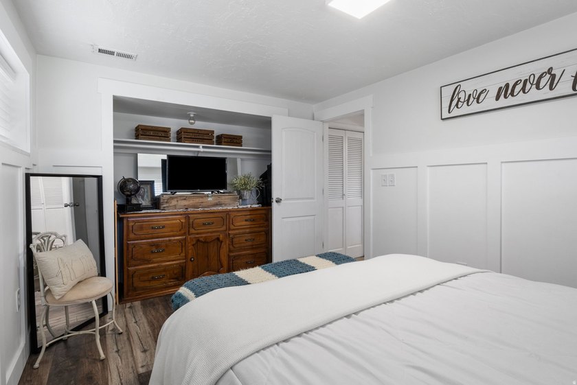 Includes parcels  &amp; . Pride of ownership manifests throughout - photo 29