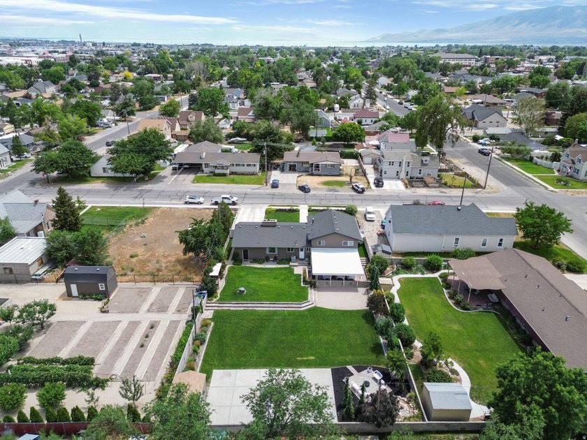 Includes parcels  &amp; . Pride of ownership manifests throughout - photo 45