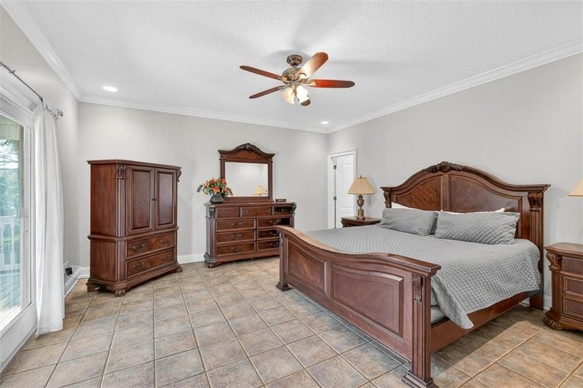 Classic coastal charm meets an unbeatable location in this - photo 16