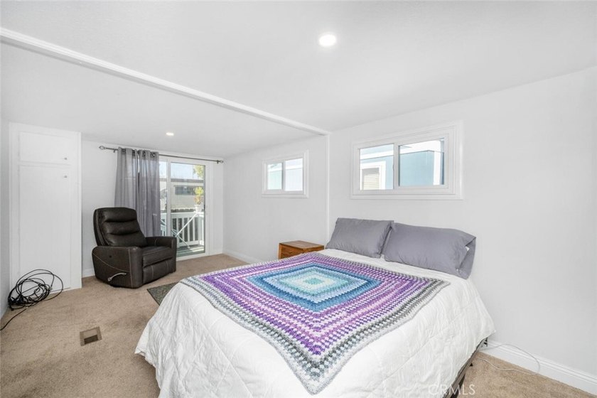 Welcome to this fabulous, updated, custom home! Almost - photo 18