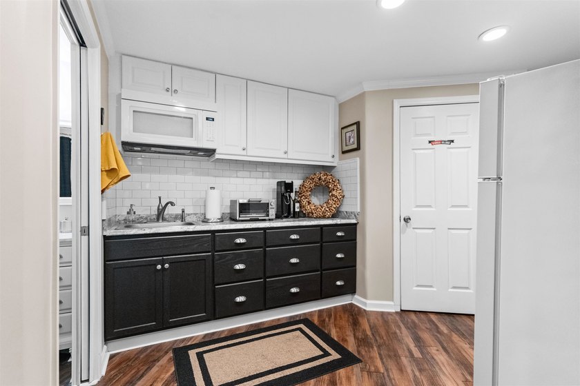 welcome to 1251 white oak dr, one of the most unique lakefront - photo 33