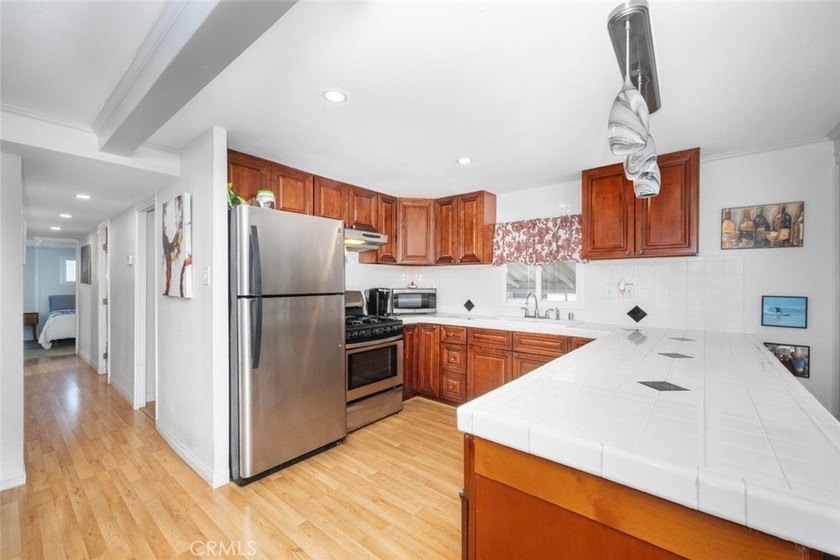 Welcome to this fabulous, updated, custom home! Almost - photo 36