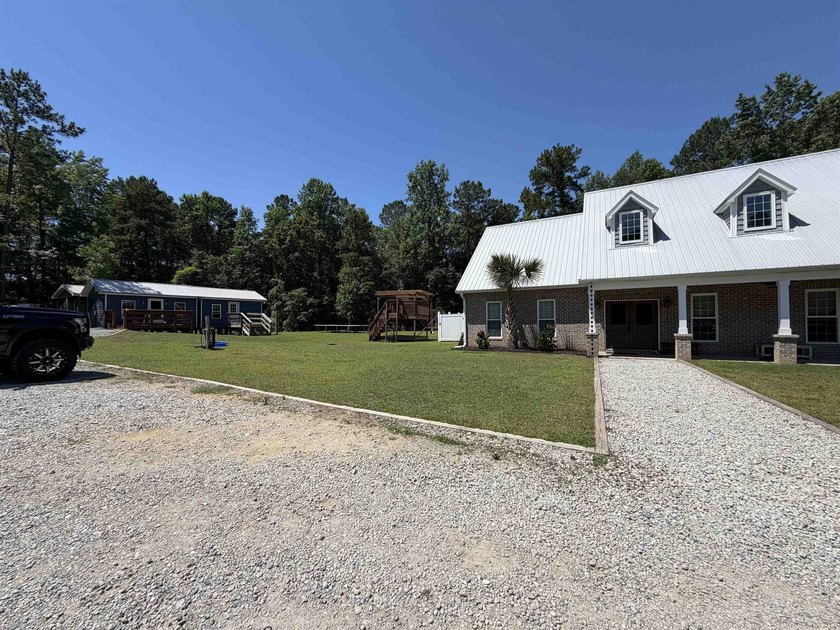 Private Country Estate in Conway on 5.15 Acres with an detached - photo 8