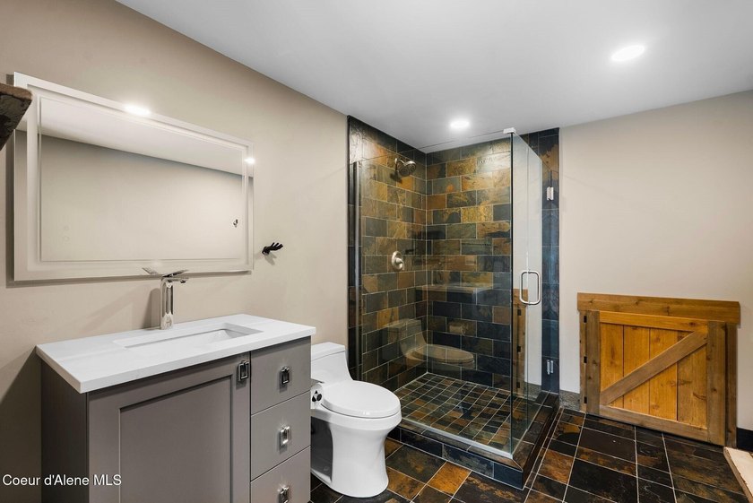 This premier, true ski-in/ski-out residence in the heart of the - photo 37