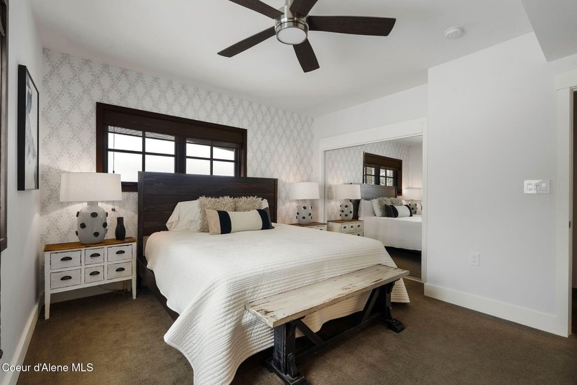 This premier, true ski-in/ski-out residence in the heart of the - photo 45