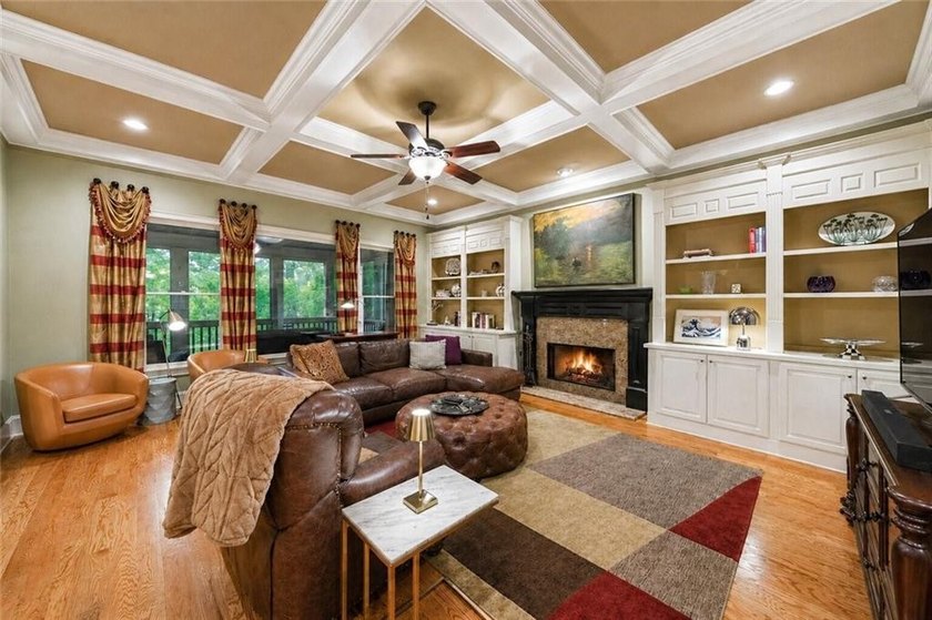 Here it is! The perfect home your family has been looking for - photo 13