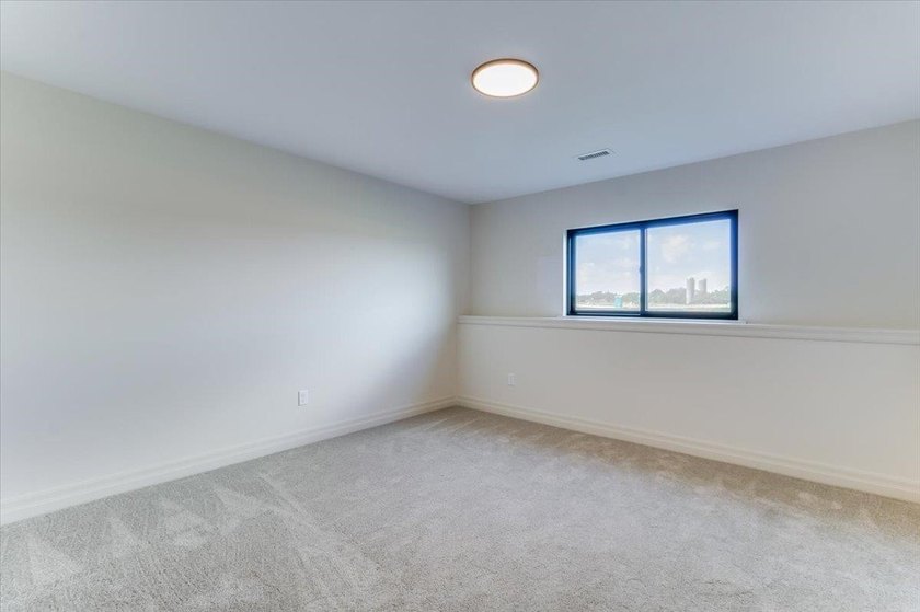 MODEL IS NOW FOR SALE! Welcome home to this stunning new floor - photo 28