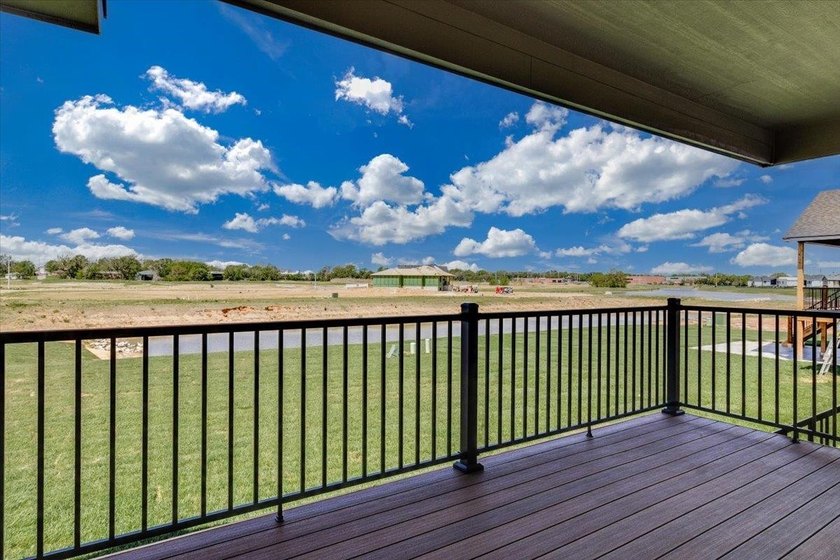 MODEL IS NOW FOR SALE! Welcome home to this stunning new floor - photo 33