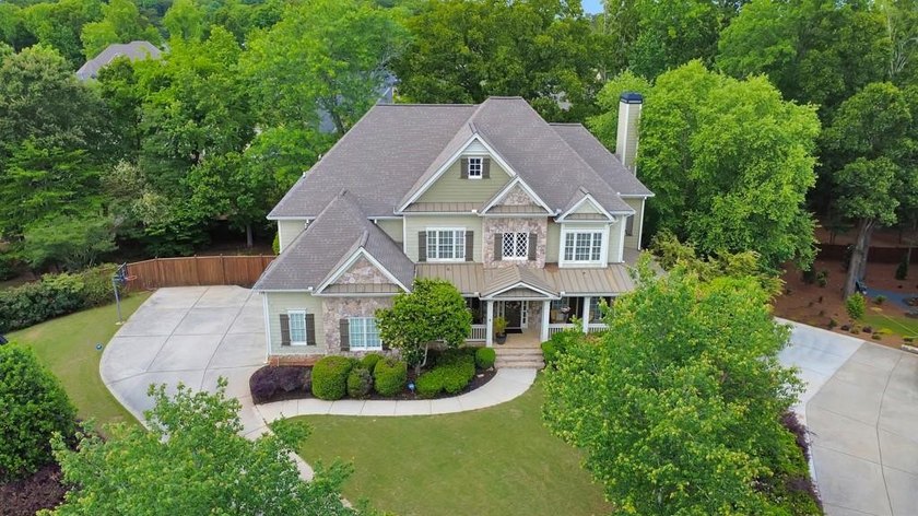 Here it is! The perfect home your family has been looking for - photo 44