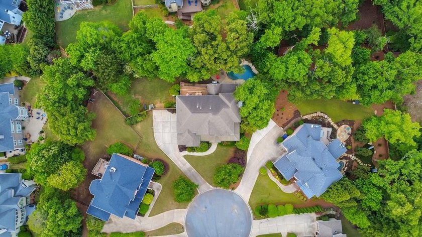 Here it is! The perfect home your family has been looking for - photo 45