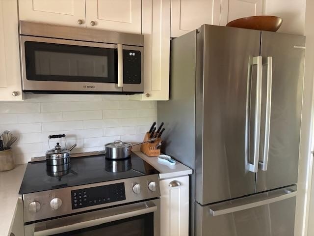 Beautiful unit completely renovated. Kitchen with soft close - photo 5
