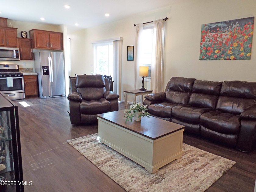 Mountain living meets community charm in this beautifully - photo 5