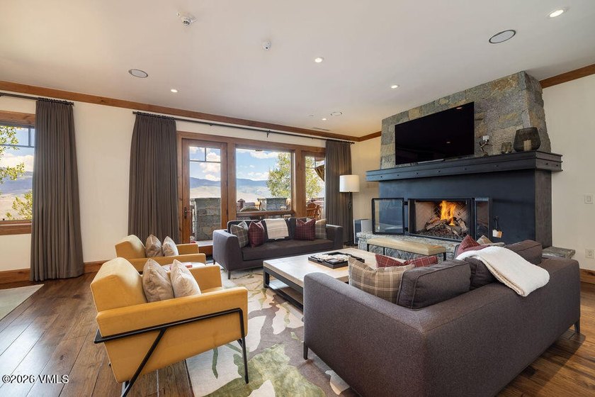 Opportunity to own one of the most beautiful residences in - photo 2