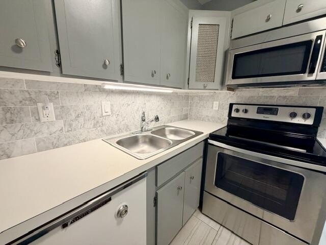 Rare corner unit filled with natural light throughout. This - photo 9