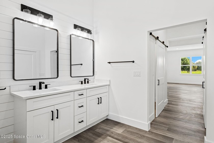 Brand New Home on 2.72 Acres! This stunning 4-bedroom, 3-bath - photo 29